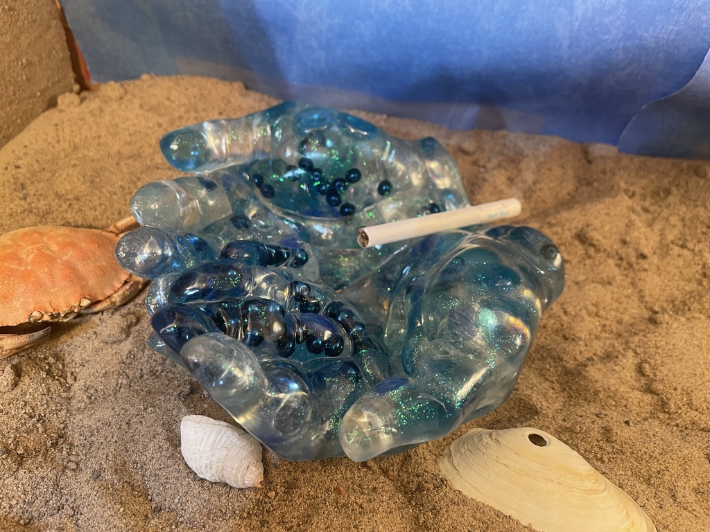 Marble-filled Cupped Hand