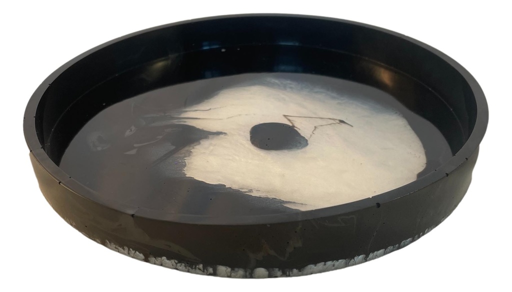 Round Black & White Tray