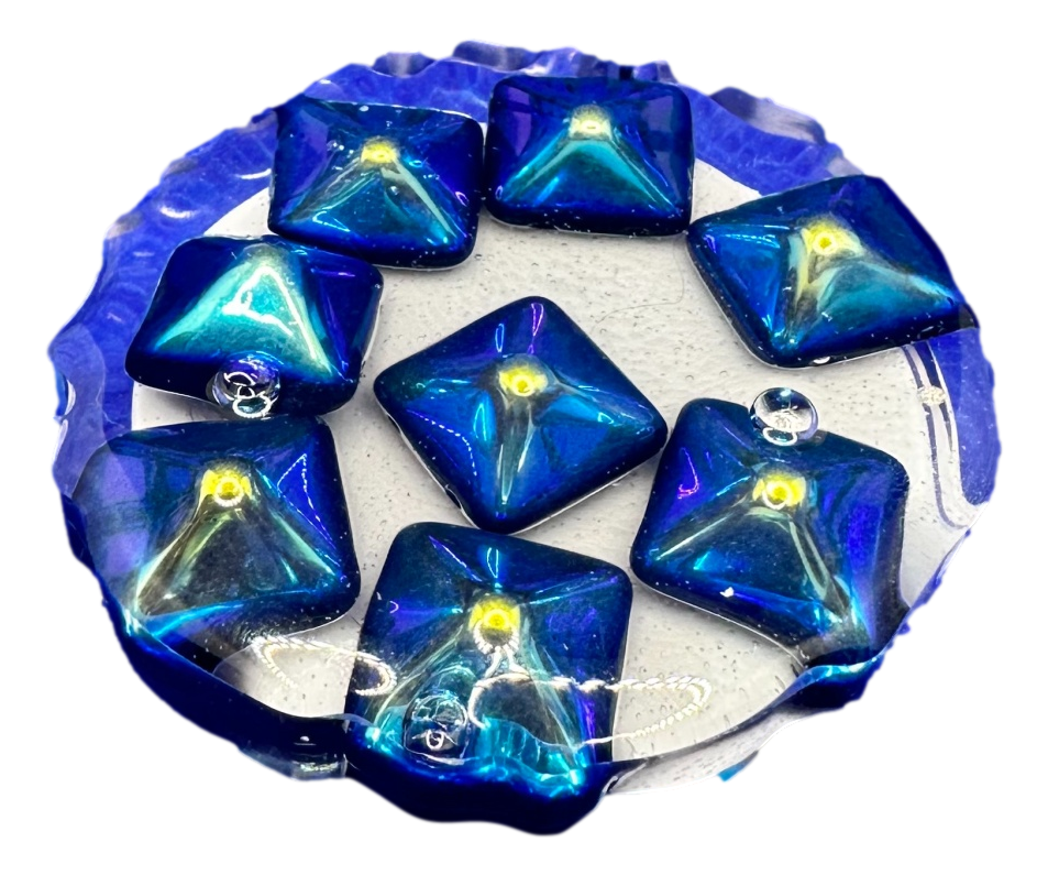 Square Beads on Clear Geode Phone Grip