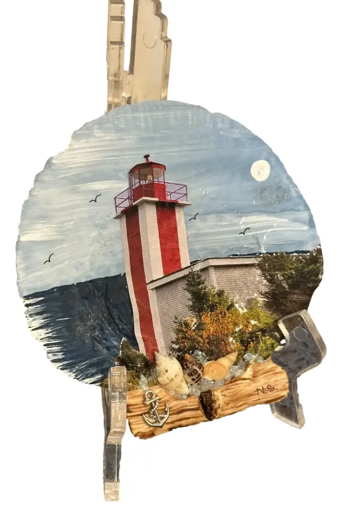 Handpainted Scallop Shell - Point Prim Lighthouse