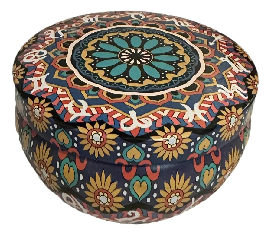 Soy Candle in a Colourful Tin
