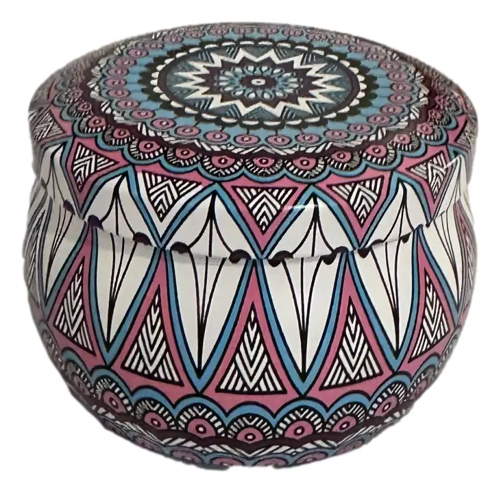Soy Candle in a Colourful Tin - Medium - Unscented 