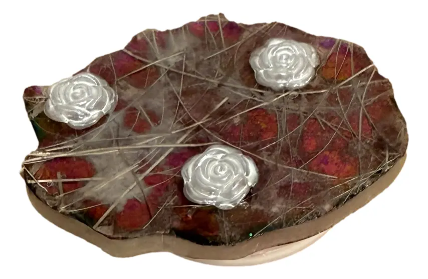 Lace and Geode Cell Phone Base 