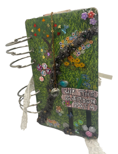 [142626] Up The Garden Path Junk Journal & Pen