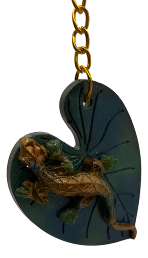 [11612003] Palm Leaf with Golden Lizard Keychain