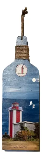 [J2319] Wood Handpainted Wine Bottle - Point Prim Lighthouse