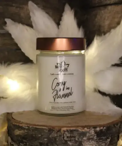 [121028] Cozy Flannel Soy Candle 9oz