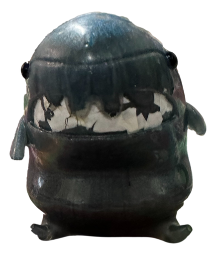 [141849] Blue/Grey Cartoon Resin Shark
