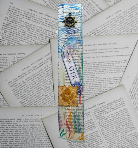 [14718] "Where's me boots" Paper Bookmark 