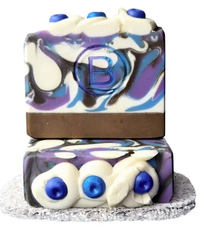 [222054] Blueberry Cheesecake Artisan Tallow Bar Soap
