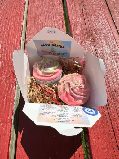 [1919104] Bath Bombs - Cupcakes & Frosting