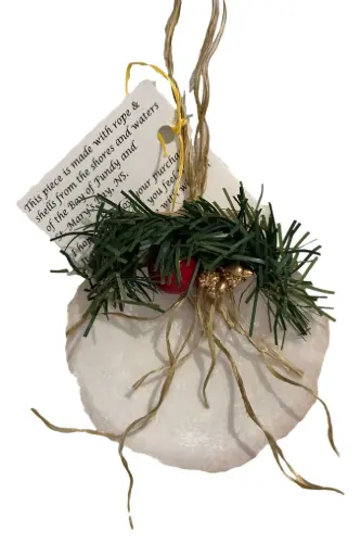[820025] Scallop Shell Decorated for Tree Hanging